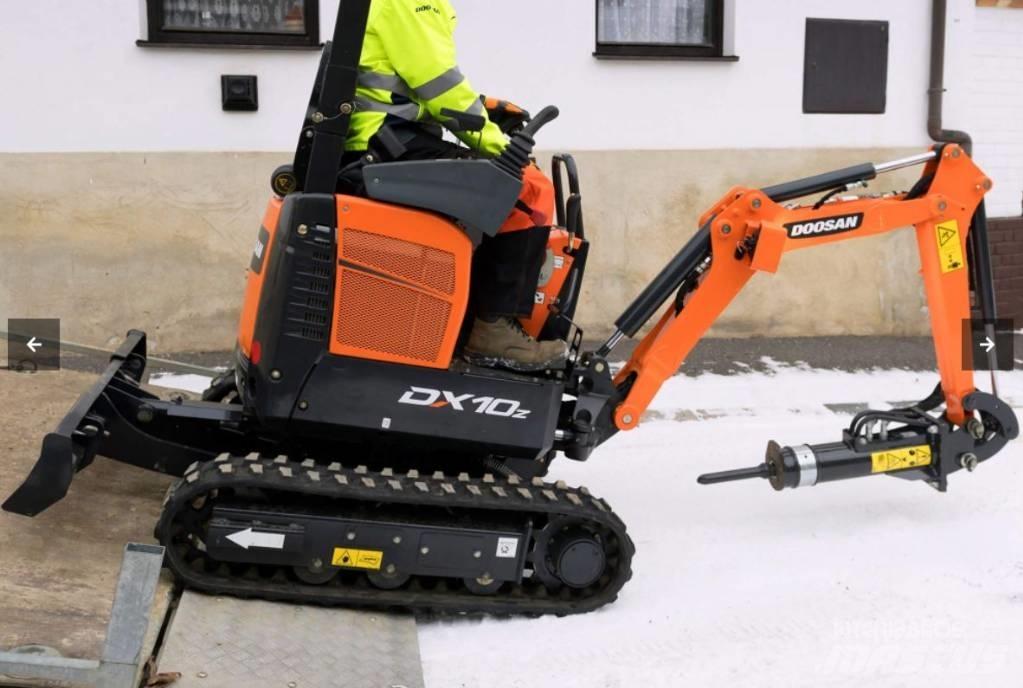 Develon DX10Z Minigraafmachines < 7t