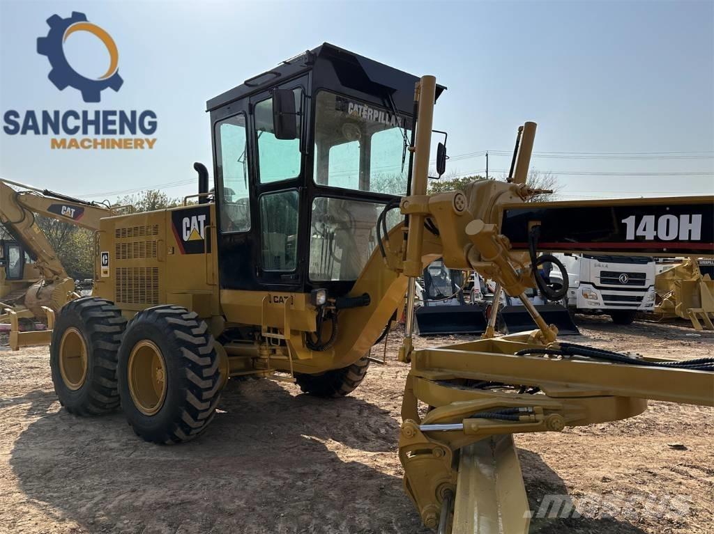 CAT 140H Graders
