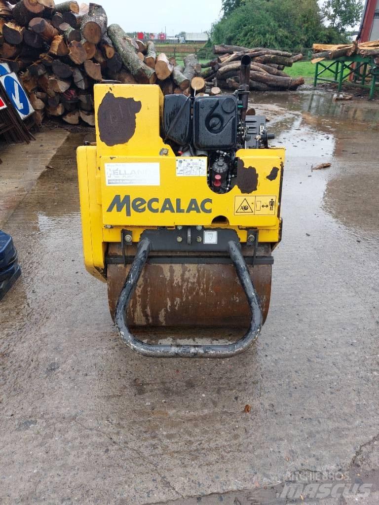 Mecalac MBR71 Trilrolwalsen
