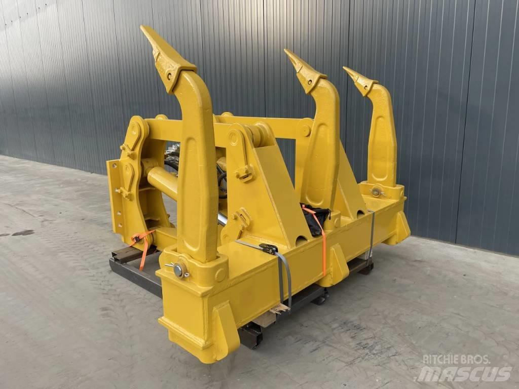 Komatsu D85 Wegopbrekers