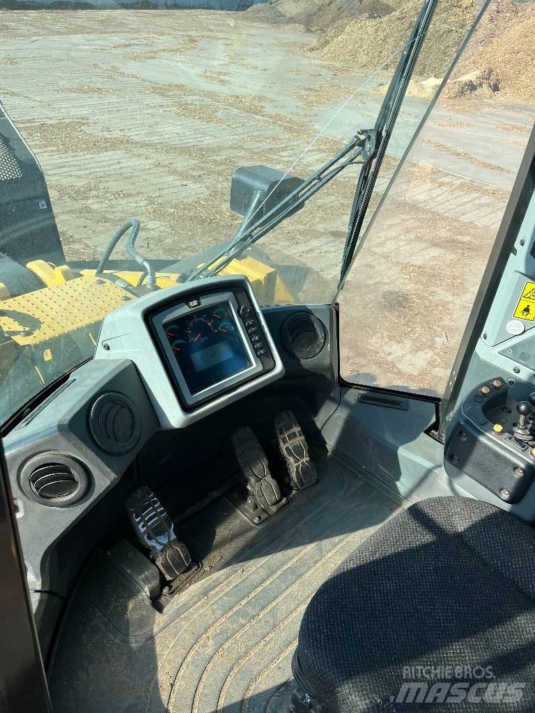 CAT 966K Wielladers