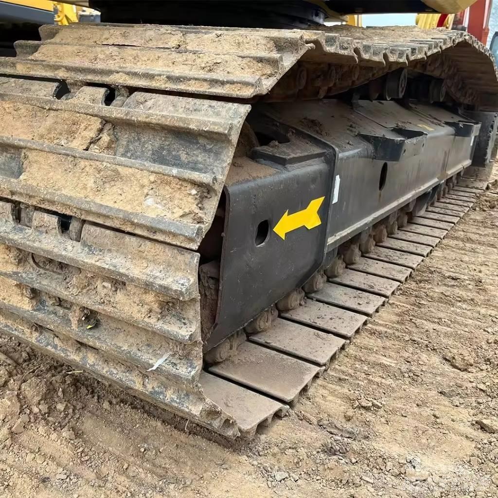 Komatsu PC 220 Rupsgraafmachines