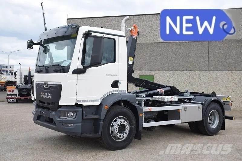 MAN TGM 18.320 Vrachtwagen met containersysteem