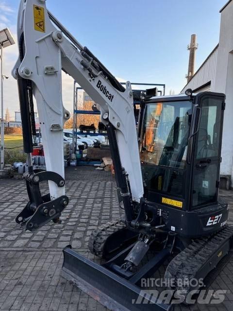Bobcat E 27 Minigraafmachines < 7t