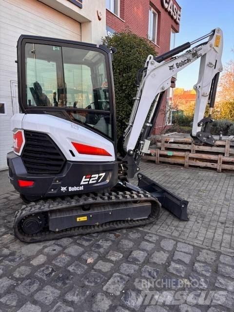 Bobcat E 27 Minigraafmachines < 7t