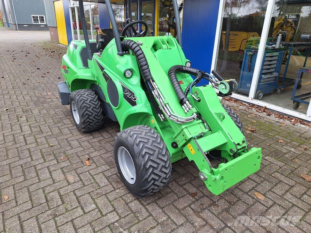 Avant 735 TDL Speciale Graafmachines