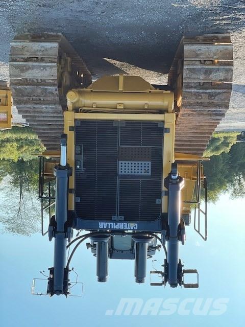 CAT D 10 T Rupsdozers