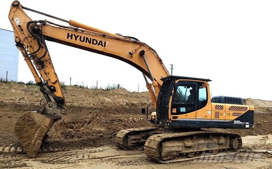 Hyundai NLC 300 Rupsgraafmachines