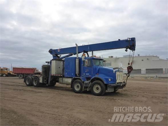 Kenworth T800B Vlakke laadvloer met kraan