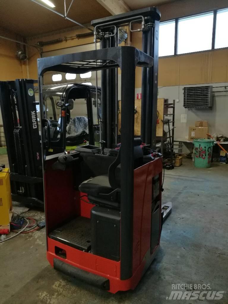Abeko SW1600TTFYIS Zelfrijdende stapelaars