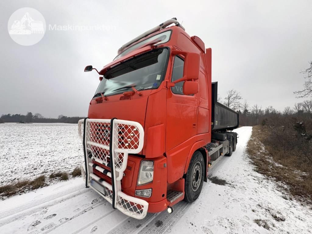 Volvo FH 550 Vrachtwagen met containersysteem