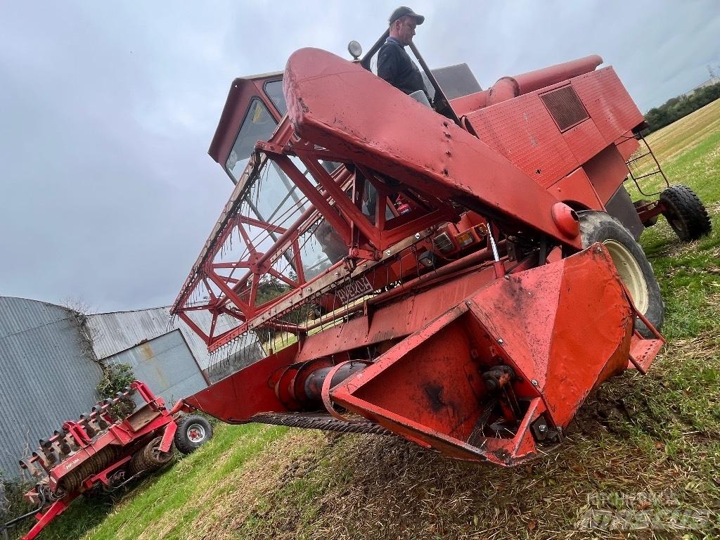  Lavarda M132 Maaidorsmachines