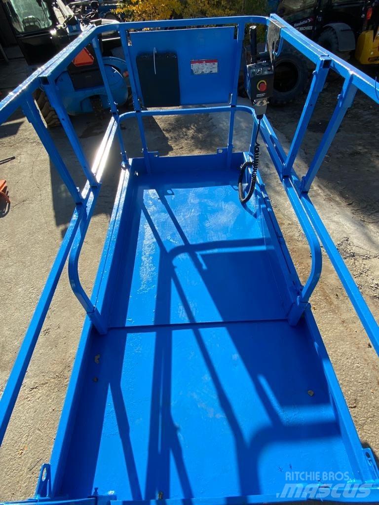 Haulotte Compact 12 Schaarhoogwerkers