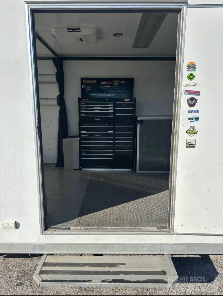  InTech Car Hauler Autotransporter