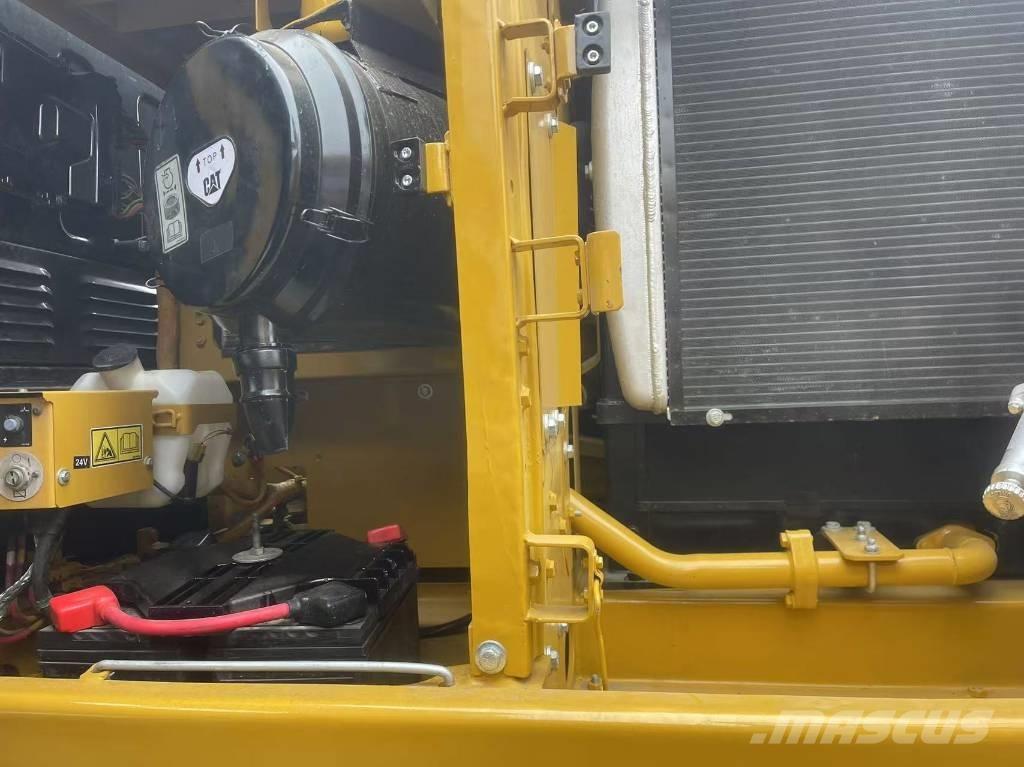 CAT 329 D Rupsgraafmachines