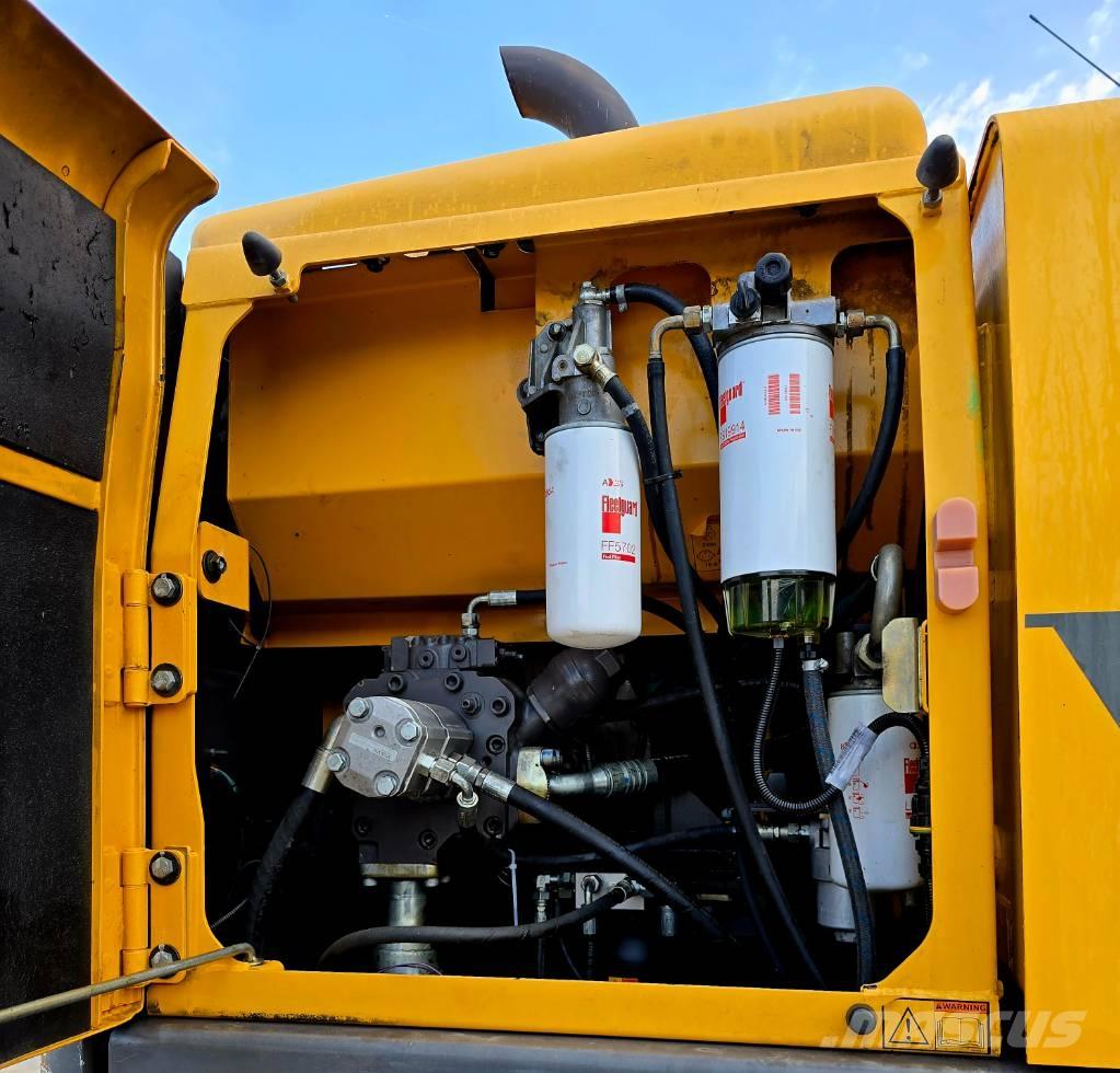 Volvo EW 140 C Wielgraafmachines