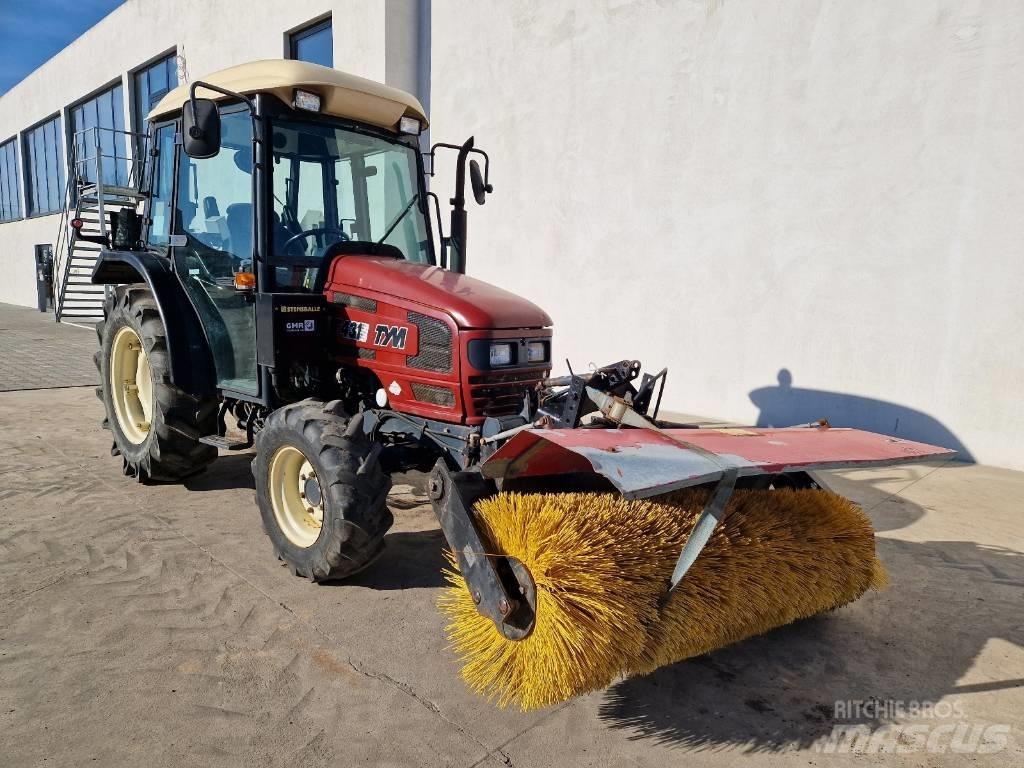 TYM T431 P569 Tractoren