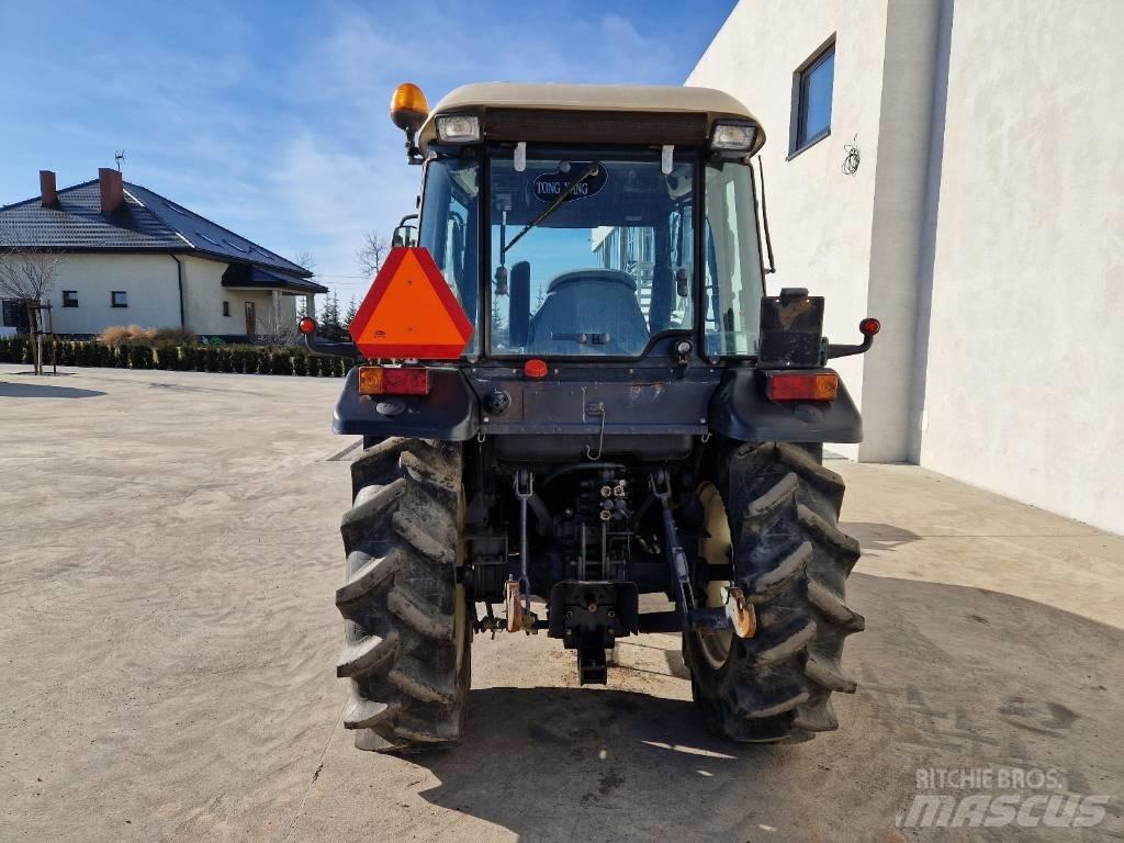 TYM T431 P569 Tractoren
