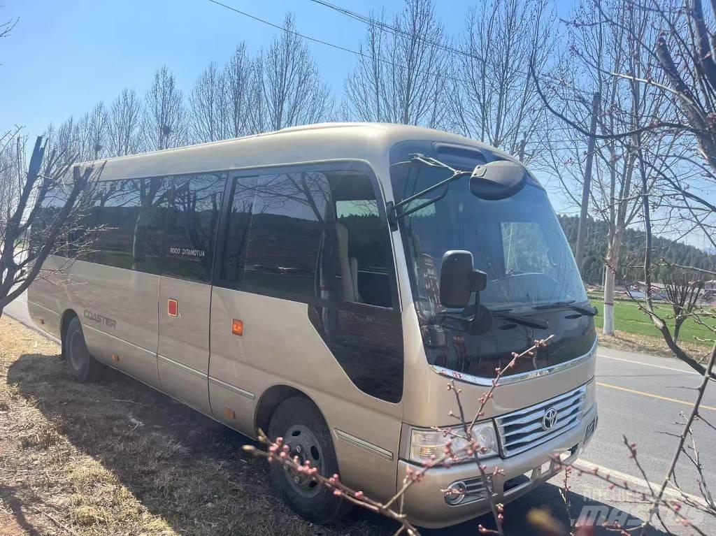 Toyota Coaster Intercitybussen