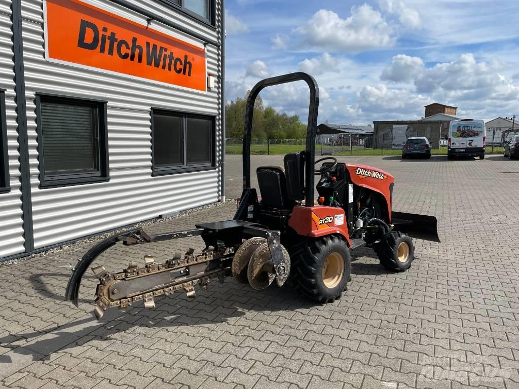 Ditch Witch RT 30 Sleuvengravers
