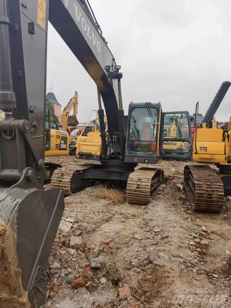 Volvo EC 210 DL Rupsgraafmachines