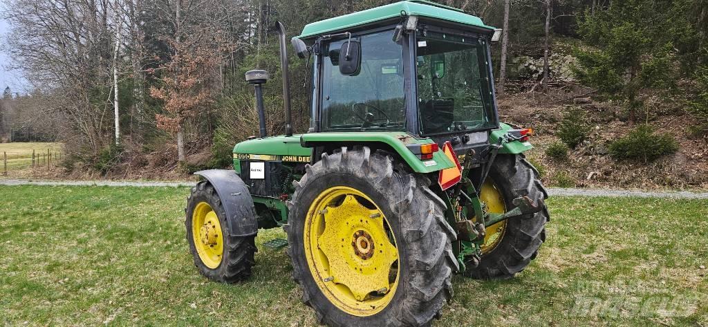 John Deere 2650 Tractoren