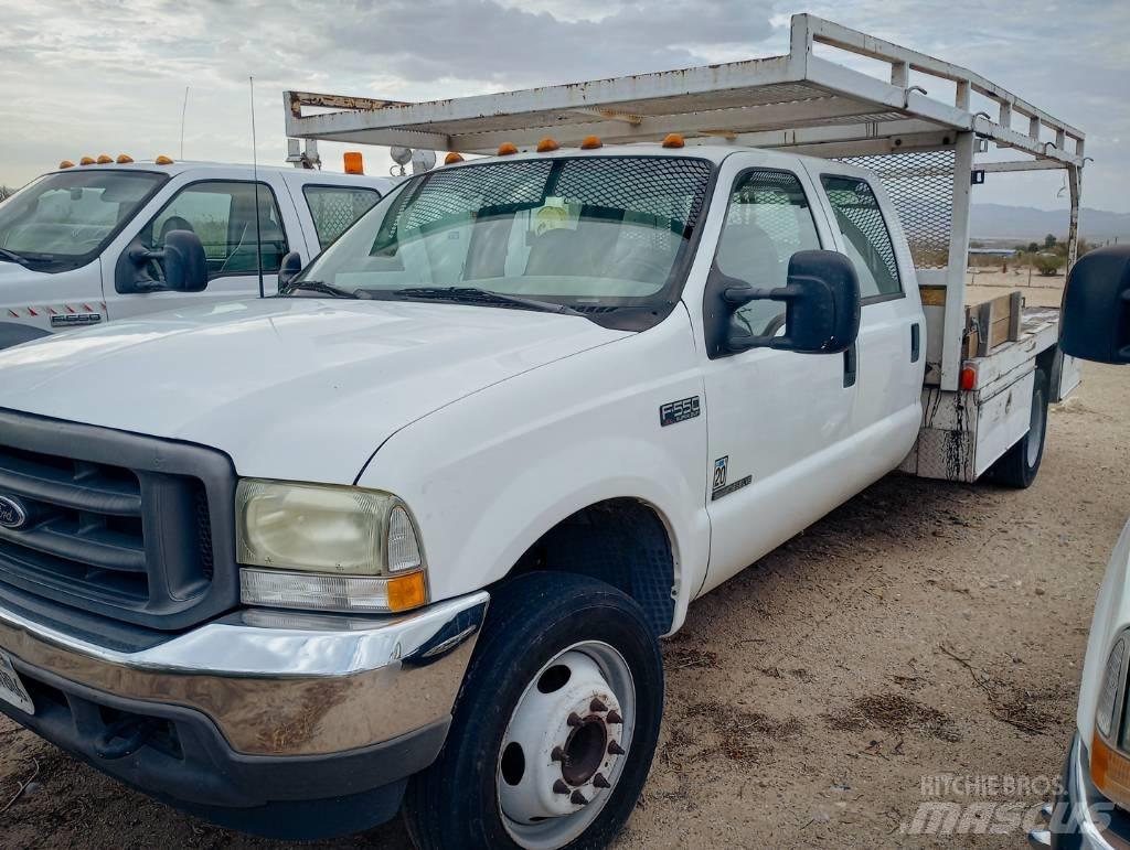 Ford F 550 XL SD Platte bakwagens