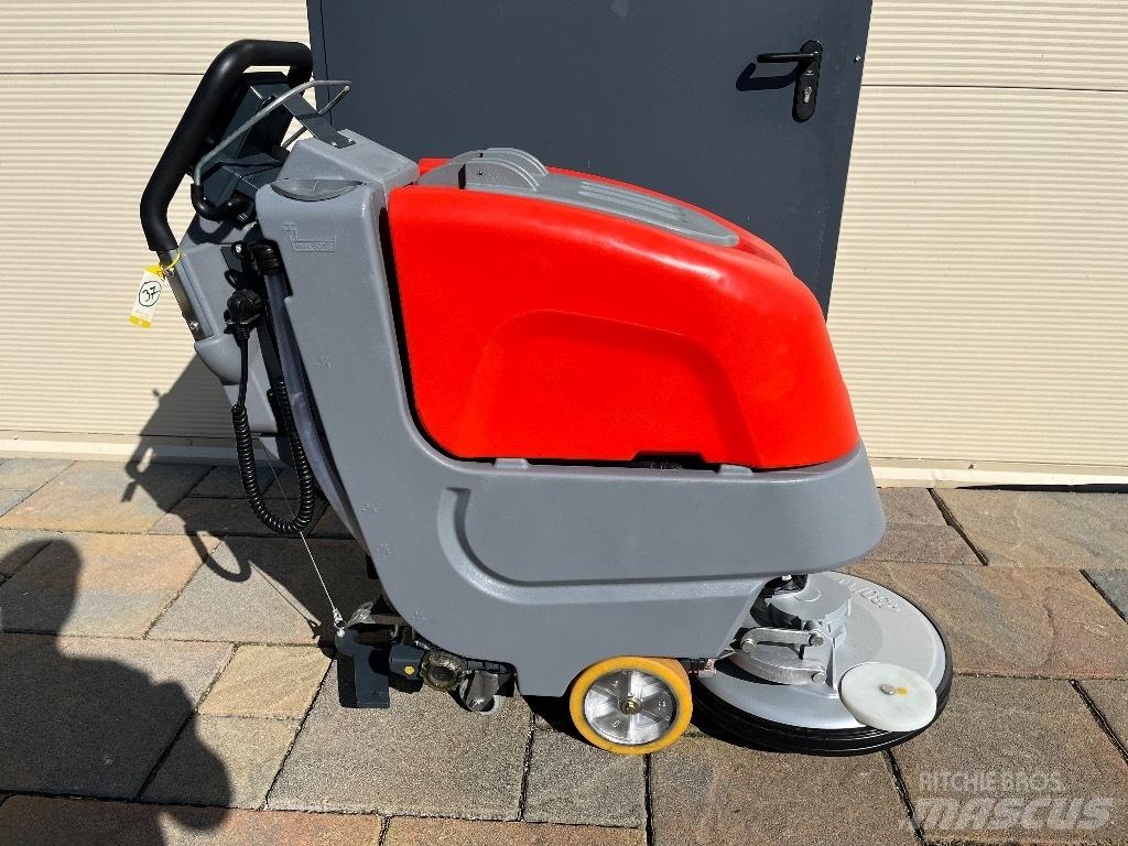 Hako B30 CL Schrobzuigmachines