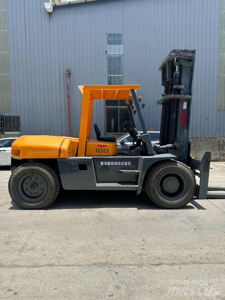 TCM 100 Reachtruck voor hoog niveau