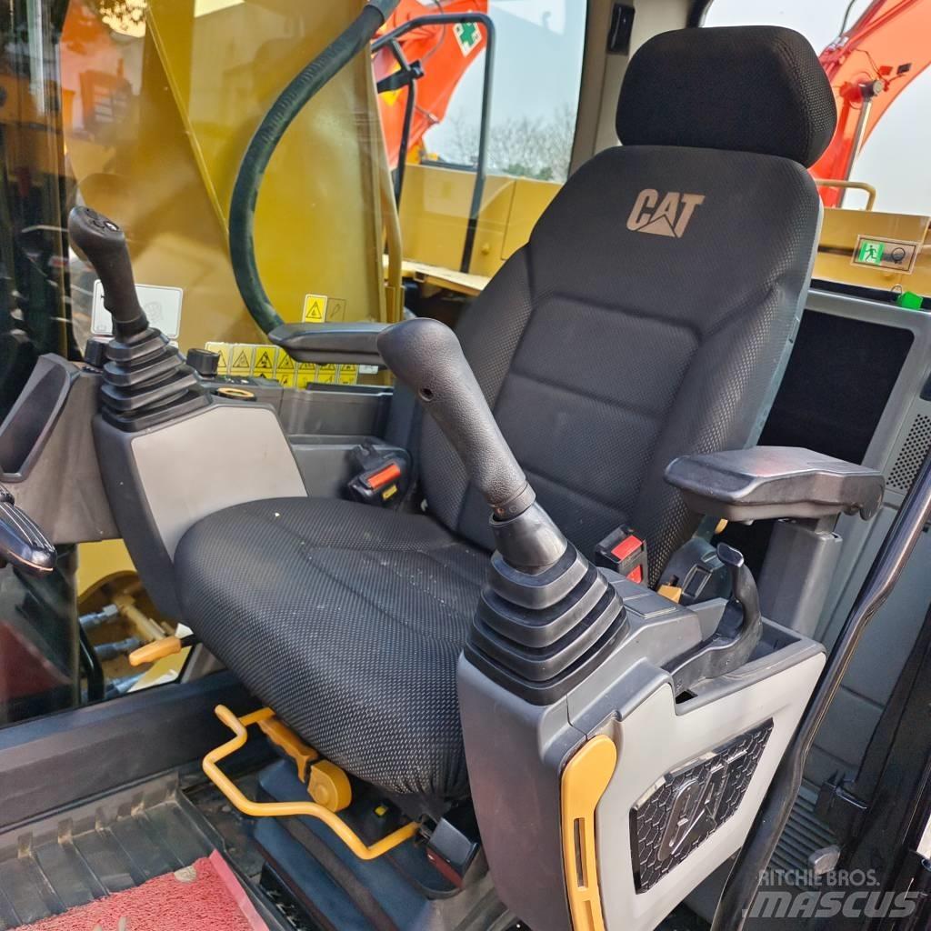 CAT 320GC Rupsgraafmachines