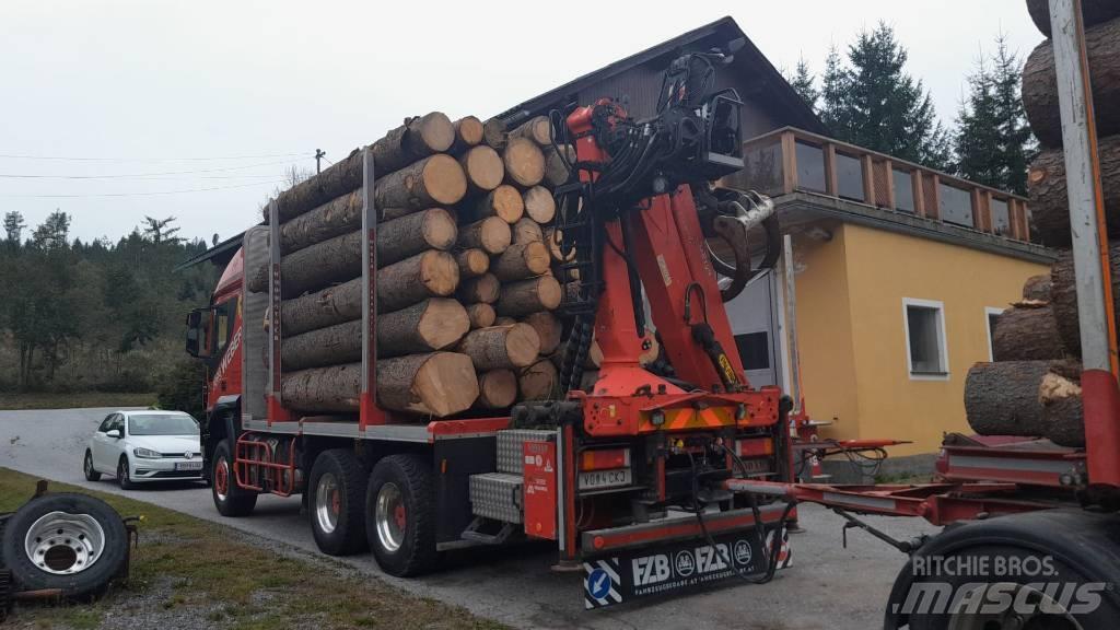 Iveco Trakker 450 Vlakke laadvloer met kraan