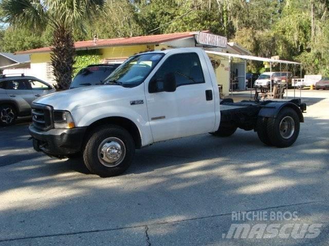 Ford F350 Chassis met cabine