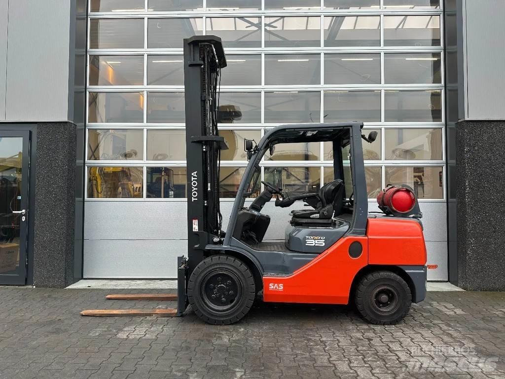 Toyota 8FGJF35 Heftrucks overige