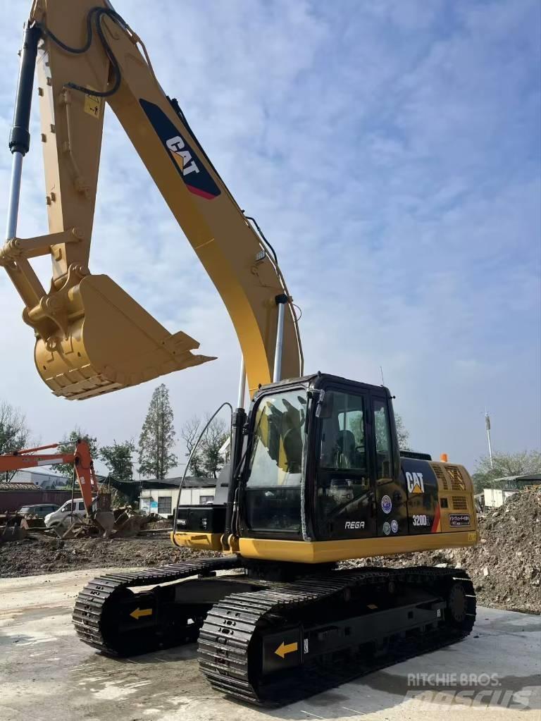 CAT 320 D Rupsgraafmachines