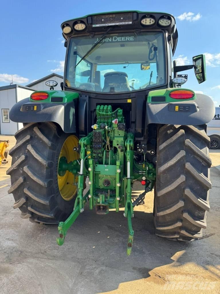  Jhon Deere 6R110 Tractoren