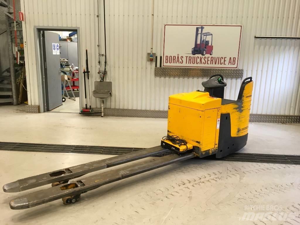 Jungheinrich ERE 225 Meerij pallettruck met platform