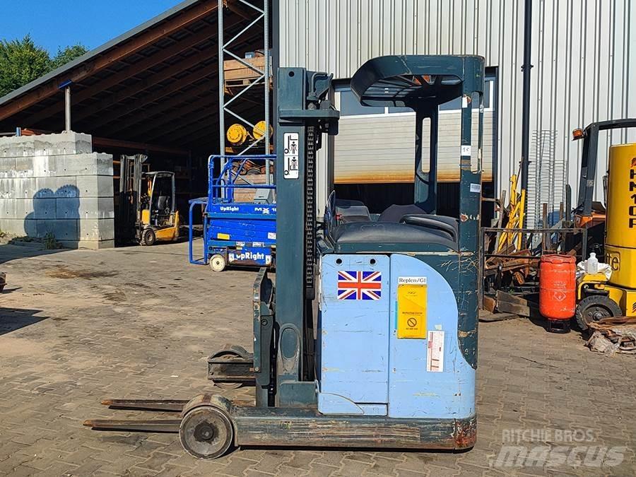 Linde R14 Reachtruck voor hoog niveau