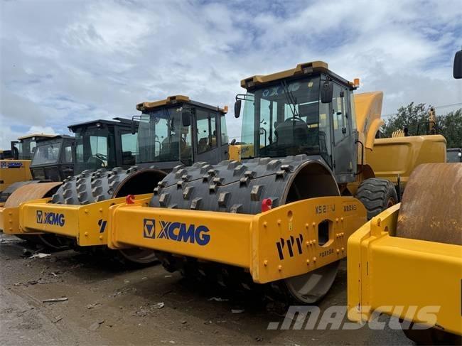 XCMG XS 223 J Trilrolwalsen