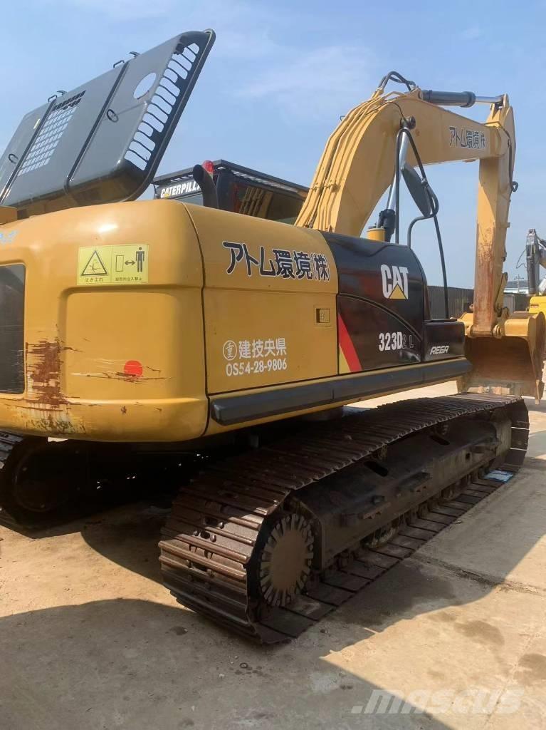 CAT 323 D L Rupsgraafmachines