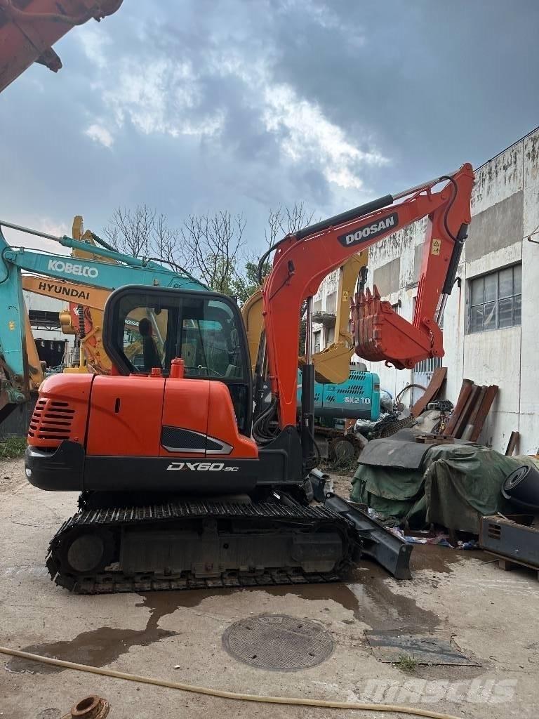 Doosan DX 60 Minigraafmachines < 7t