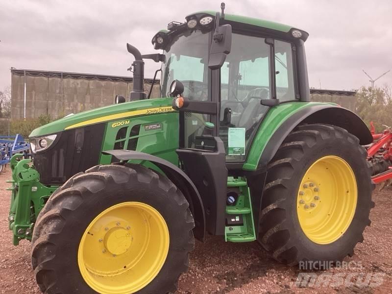 John Deere 6120M Tractoren