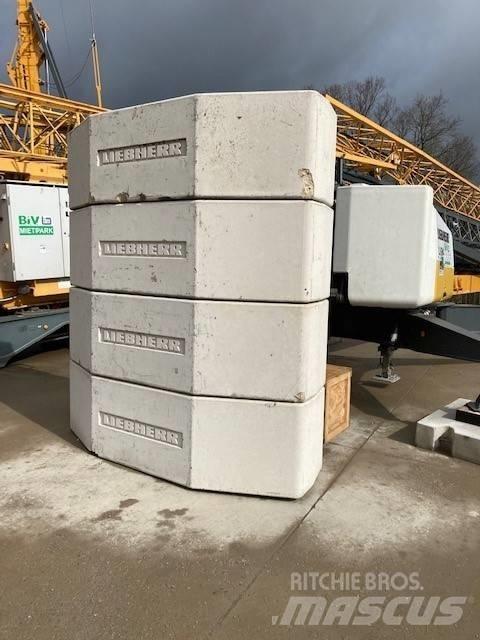 Liebherr L1-24 Torenkranen
