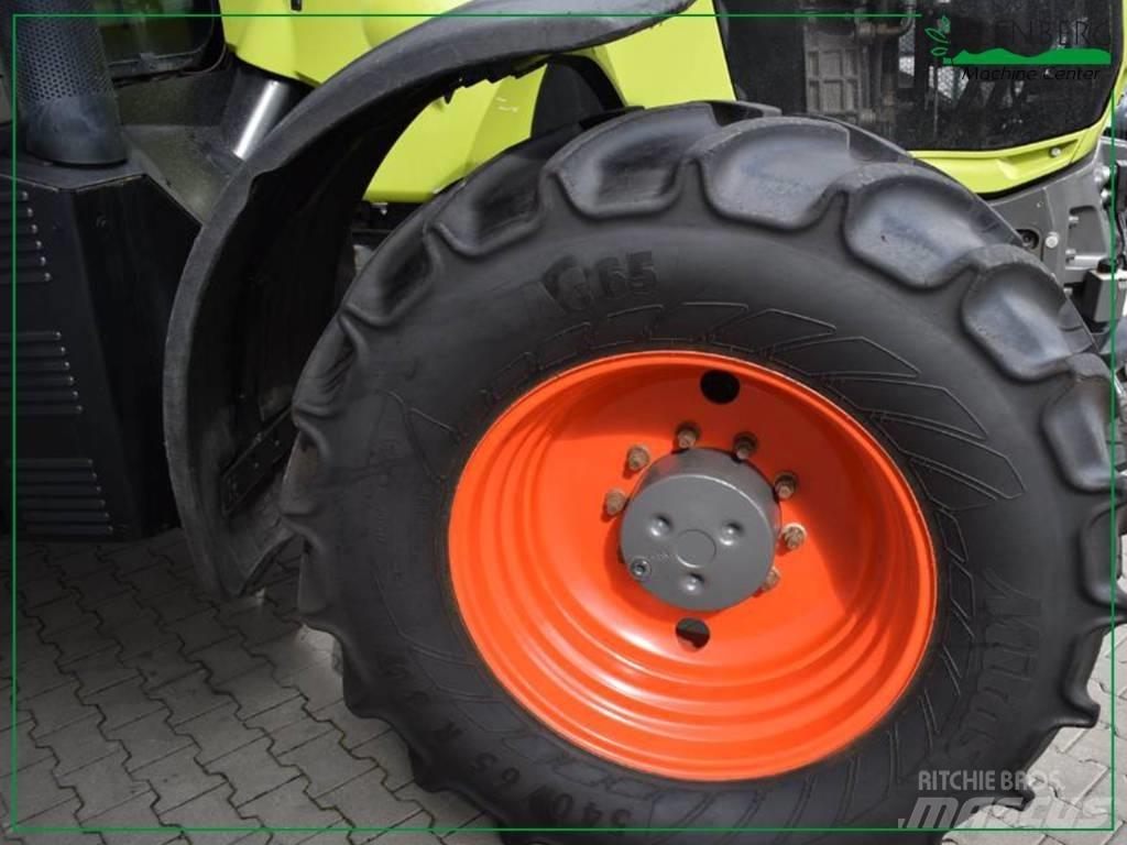 CLAAS Axion 810 Tractoren