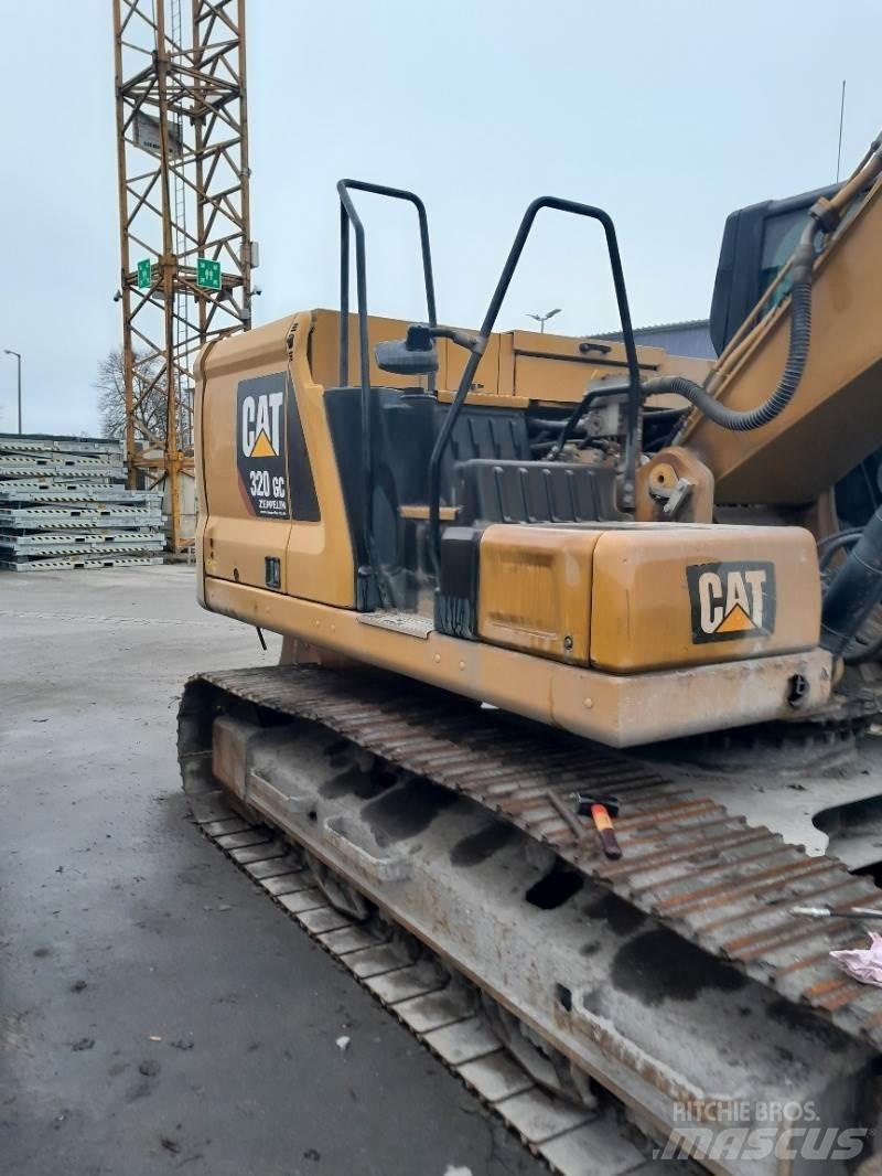 CAT 320GC Rupsgraafmachines