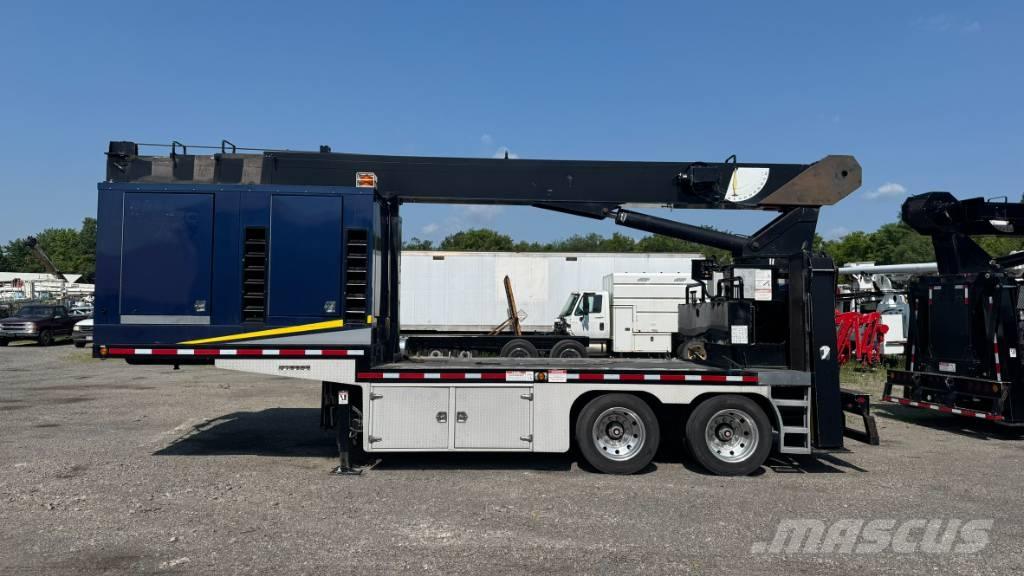 National 880C Vlakke laadvloer met kraan