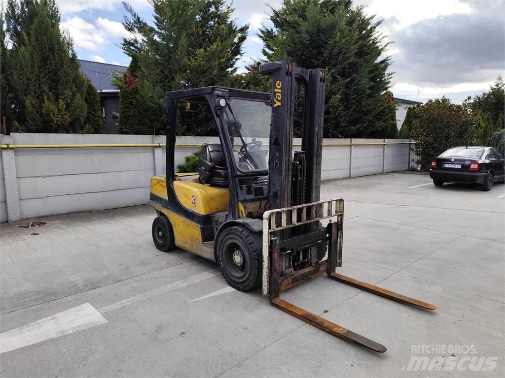 Yale GDP35VX Diesel heftrucks