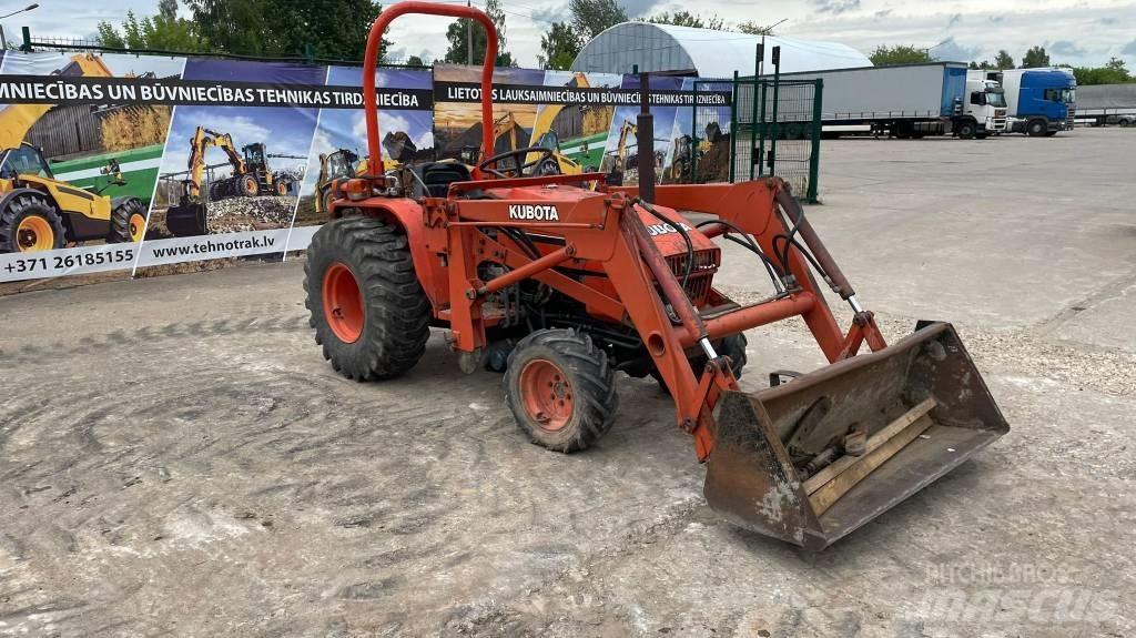 Kubota B 20 Tractoren