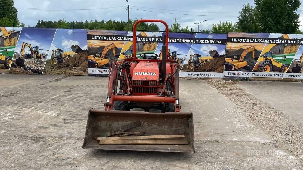 Kubota B 20 Tractoren