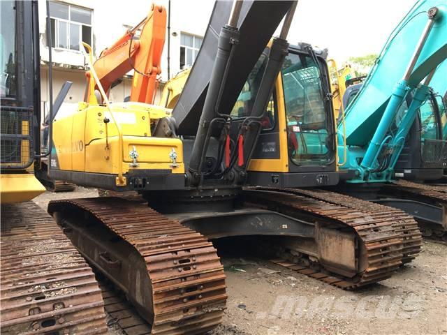 Volvo EC240 Rupsgraafmachines
