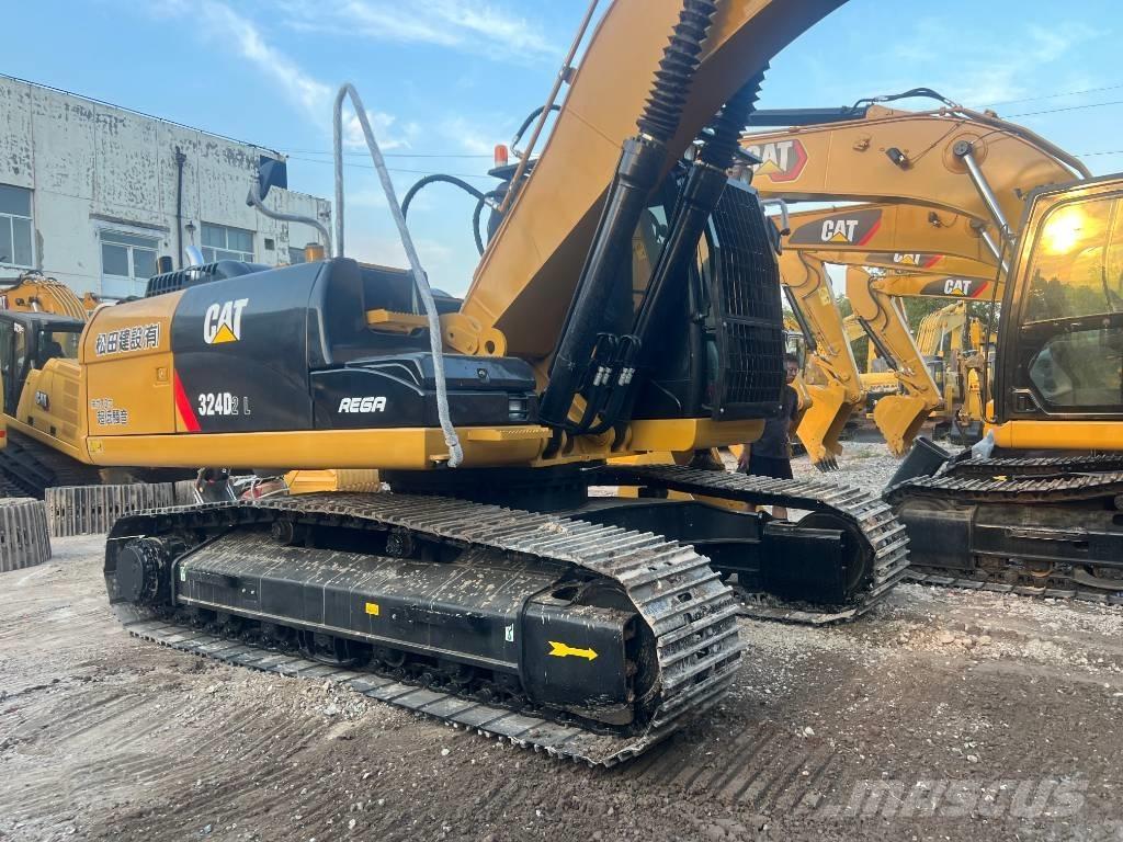CAT 324 D2L Rupsgraafmachines